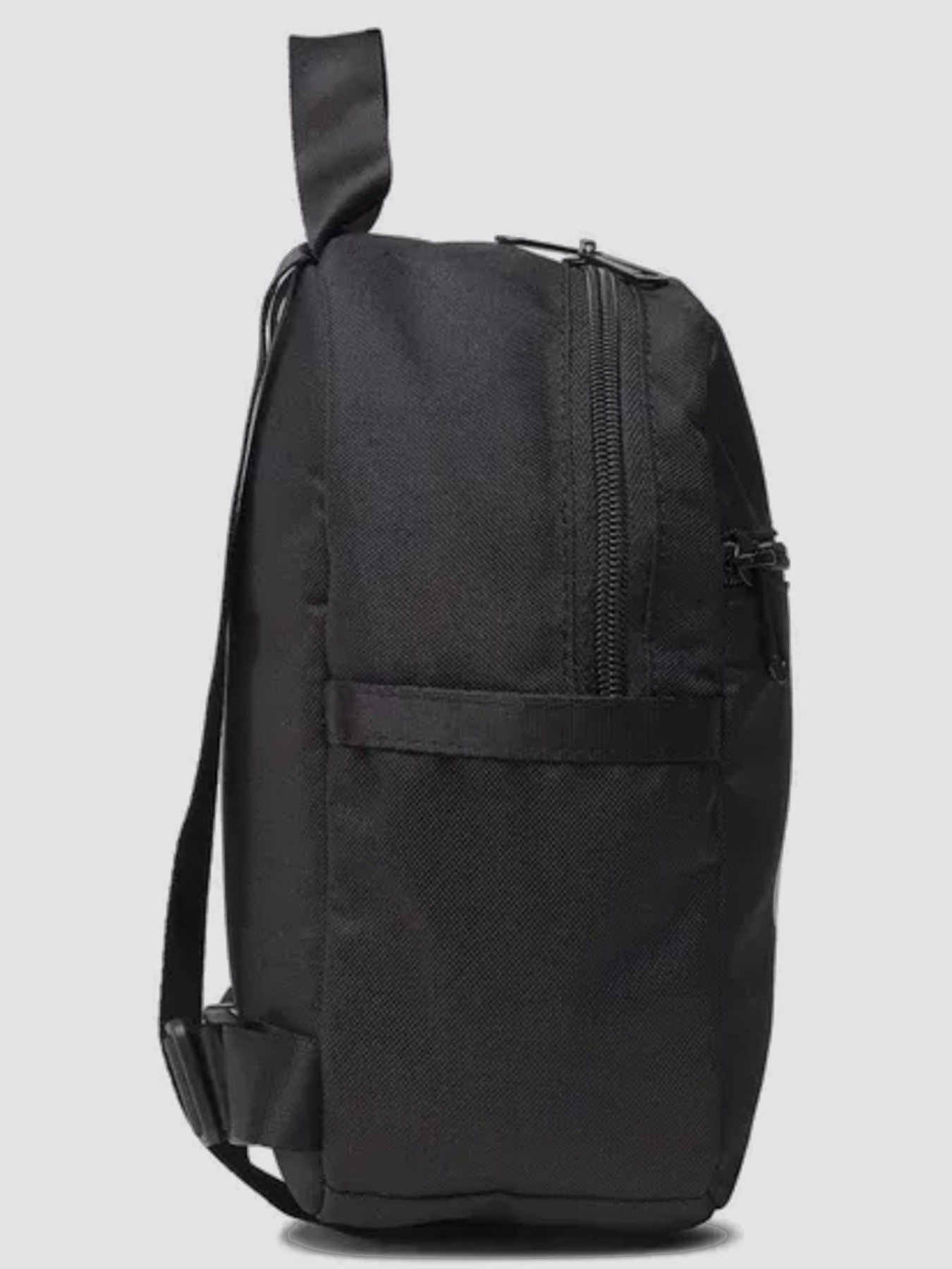 Повсякденний рюкзак NIKE Nsw Futura 365 Mini Bkpk модель CW9301-010 Фото