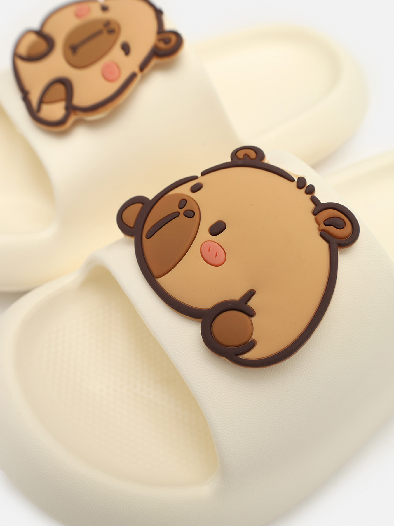 Шлепанцы YUKI модель ЦБ-00267978 Фото