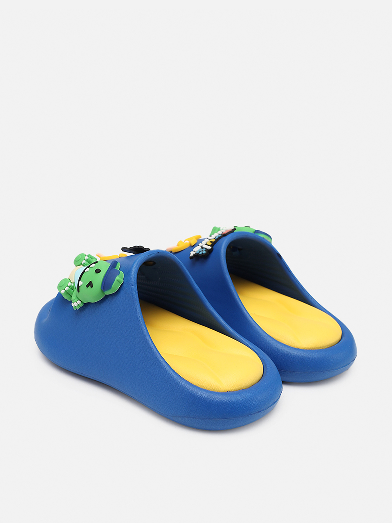 Шльопанці YUKI модель ЦБ-00267984 Фото