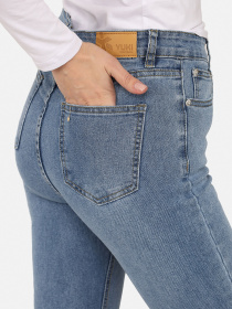 Джинсы YUKI модель ЦБ-00266053 Джинсы YUKI модель ЦБ-00266053 Фото