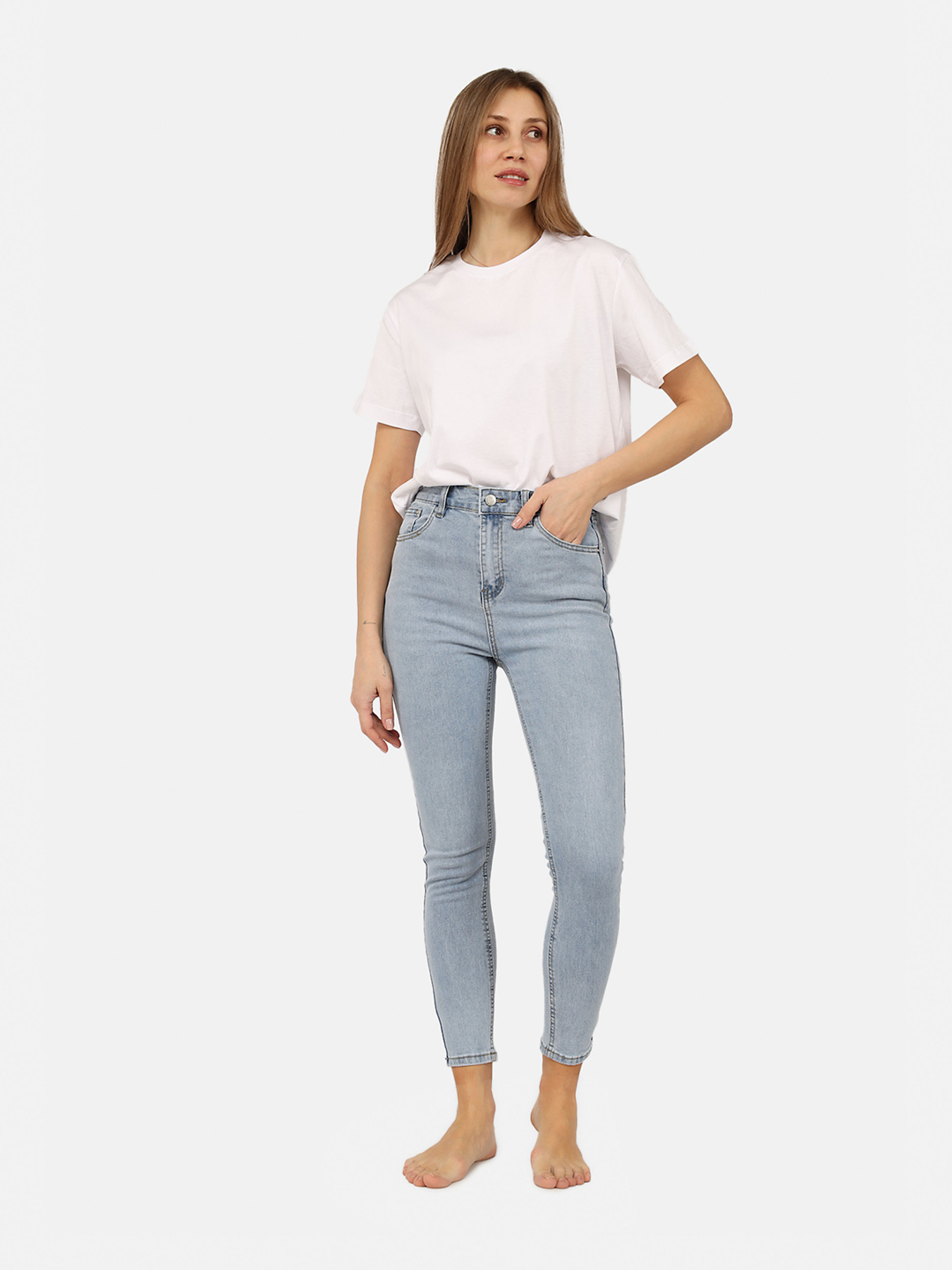 Джинсы YUKI модель ЦБ-00266054 Джинсы YUKI модель ЦБ-00266054 Фото