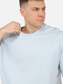 Футболка YUKI модель ЦБ-00267773 Футболка YUKI модель ЦБ-00267773 Фото