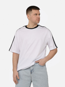 Футболка YUKI модель ЦБ-00271699 Фото