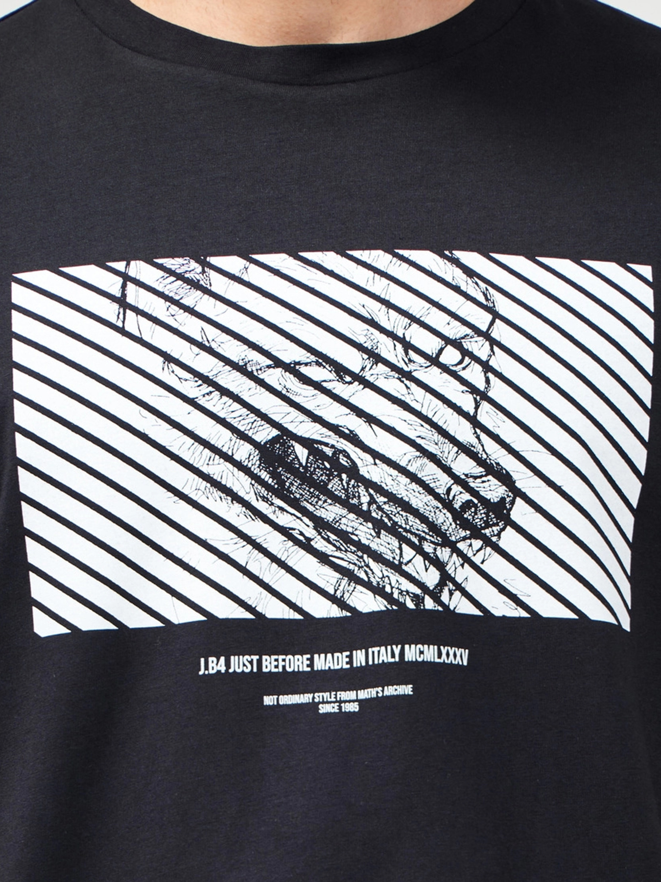 Футболка J.B4 (Just Before) модель 9MF6502 Фото