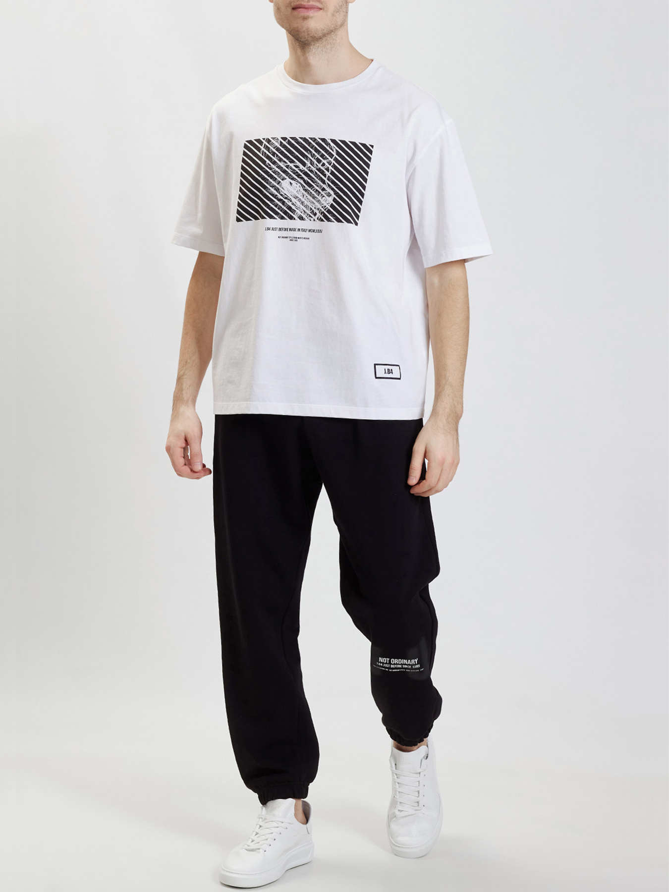 Футболка J.B4 (Just Before) модель 9MF6501 Футболка J.B4 (Just Before) модель 9MF6501 Фото