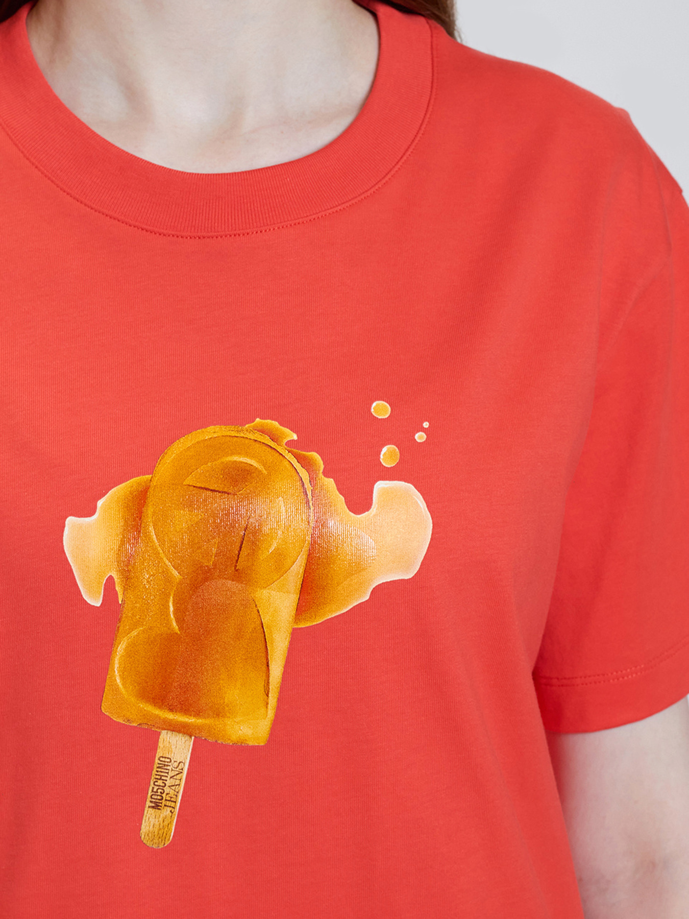 Футболка Moschino Модель 251K2A071537321129 Фото