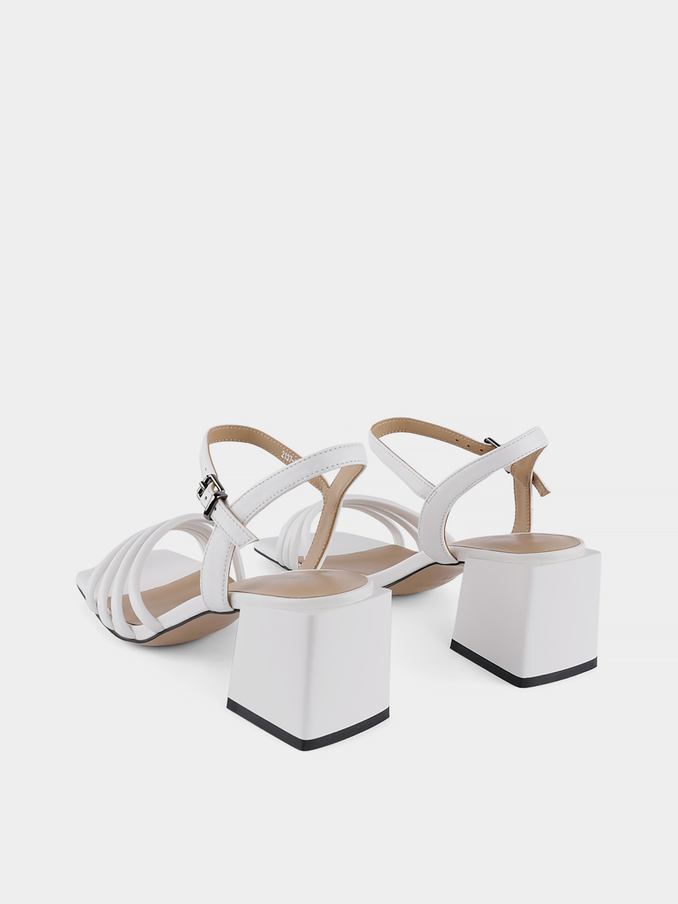 Босоніжки Attizzare модель 2137-21-3 ВЛ-24 Фото