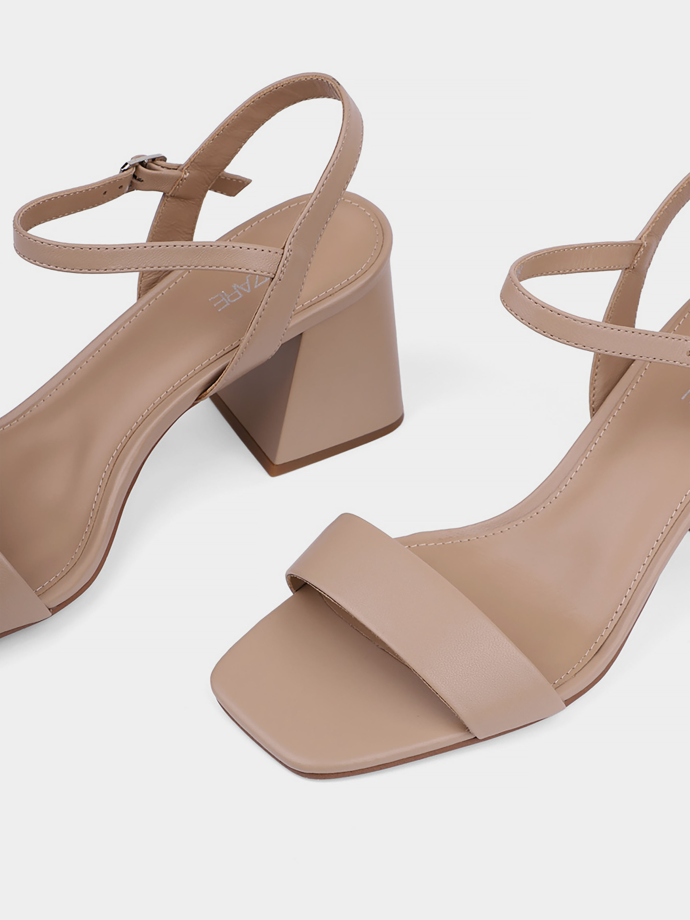 Босоніжки Attizzare модель JR922-1 Босоніжки Attizzare модель JR922-1 Фото