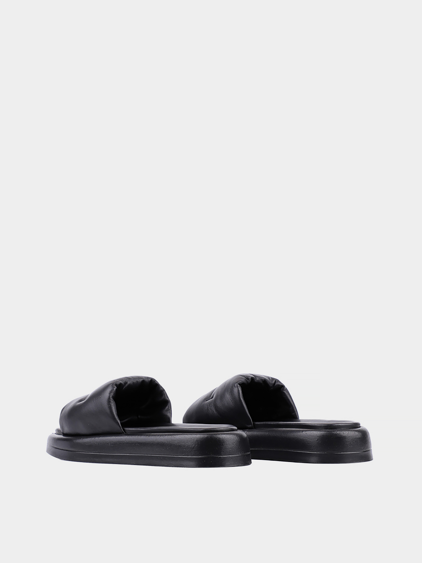 Шлепанцы Attizzare модель 2713 Фото