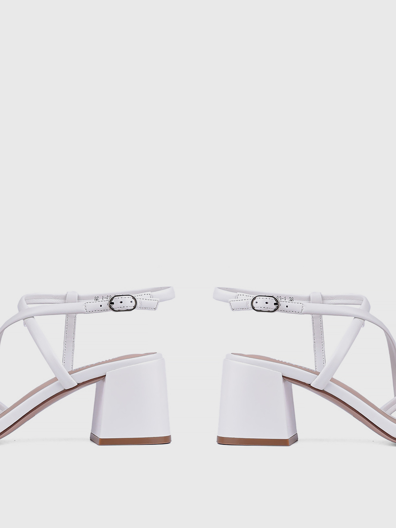 Босоніжки MIRATON модель 8195-83-1 ВЛ-24 Фото