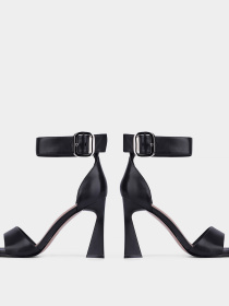 Босоніжки Attizzare модель 228-2 ВЛ-24 Босоніжки Attizzare модель 228-2 ВЛ-24 Фото