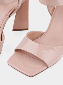 Босоніжки Attizzare модель 813L-L12-H148 ВЛ-24 Фото