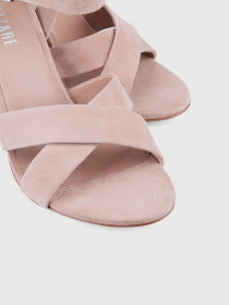 Босоножки Attizzare модель L2302-2-2 ВЛ-24 Босоножки Attizzare модель L2302-2-2 ВЛ-24 Фото