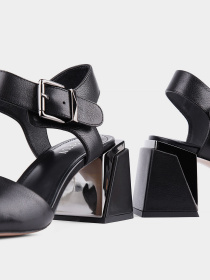 Босоножки MIRATON модель RY253-710-1 Фото