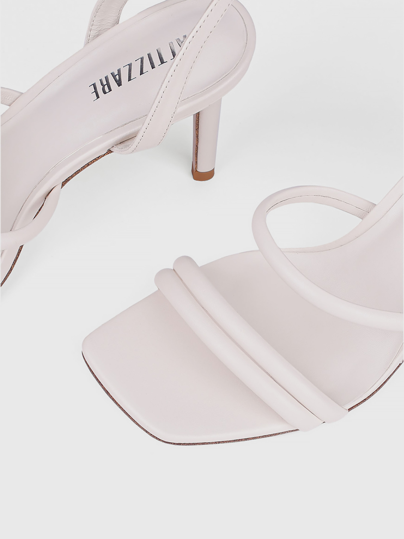 Босоножки Attizzare модель A036-20 ВЛ-24 Фото