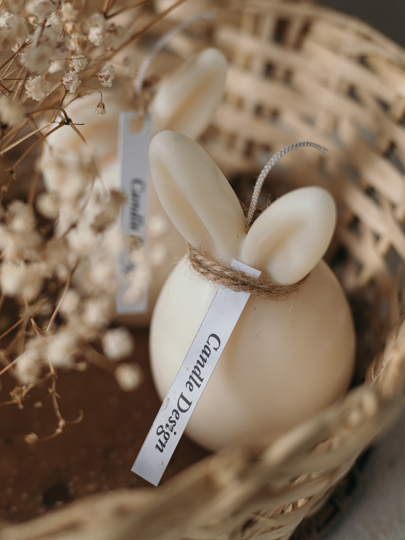 Ароматична свічка "Вухате яйце заєць", аромат - Бренді-груша, з натурального оливкового воску Candle Design модель 170.2006 Фото