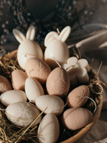 Ароматична свічка "Вухате яйце зайка", аромат - Бренді-груша, з натурального оливкового воску Candle Design модель 170.2005 Ароматична свічка "Вухате яйце зайка", аромат - Бренді-груша, з натурального оливкового воску Candle Design модель 170.2005 Фото