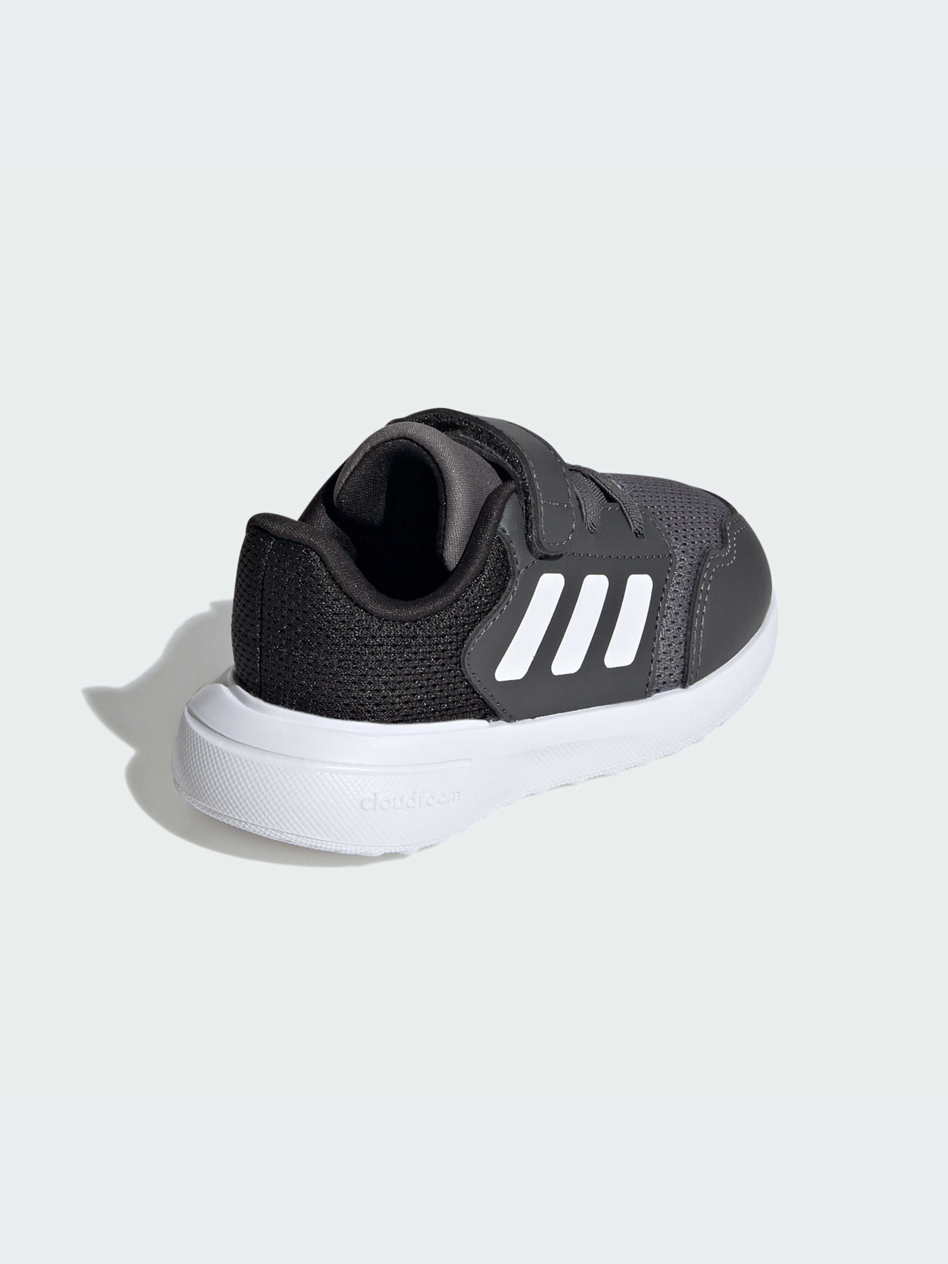 Кроссовки Adidas модель IE6013-KZ Фото