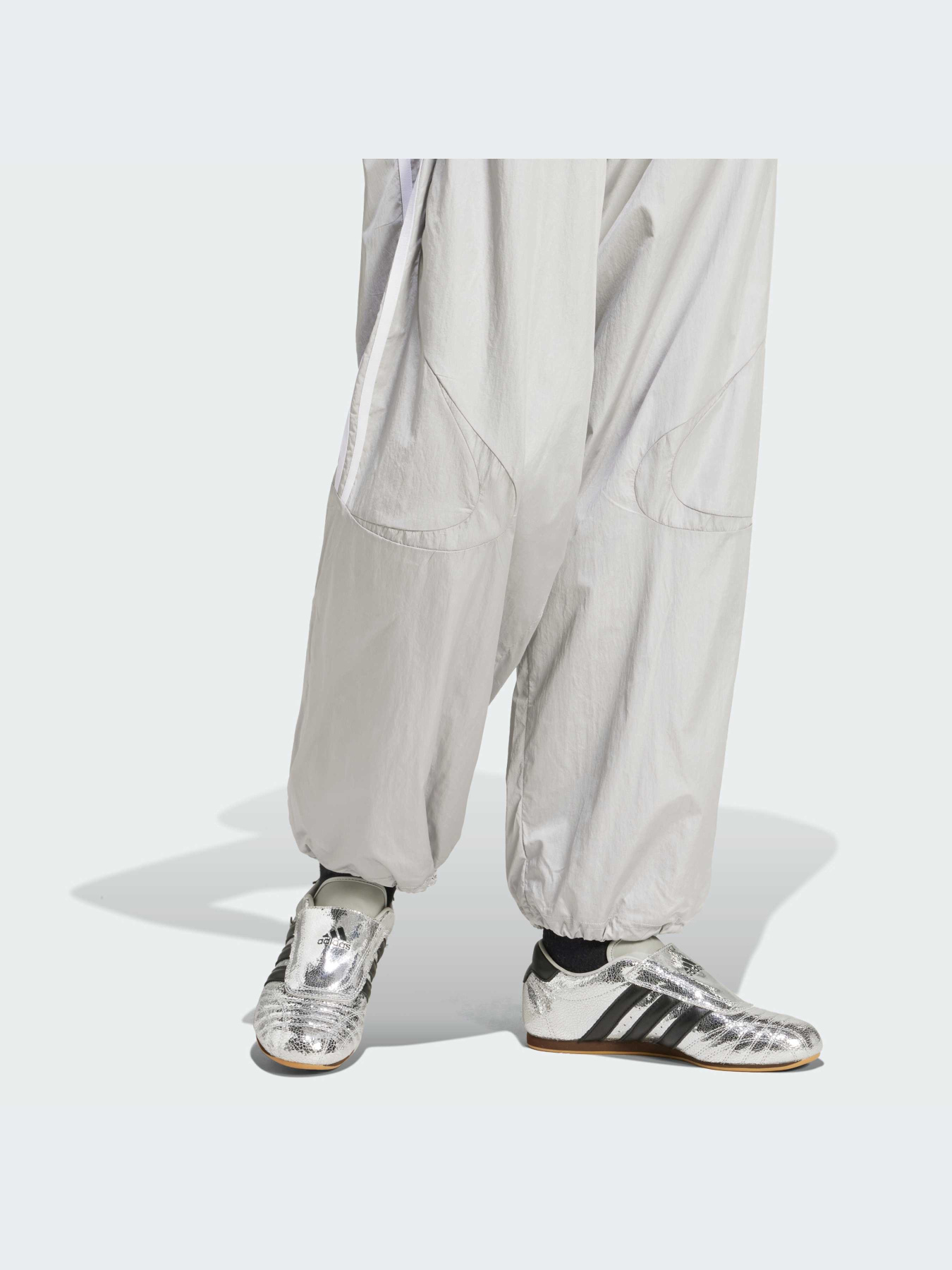 Брюки Adidas Adicolor модель JD0258-KZ Фото