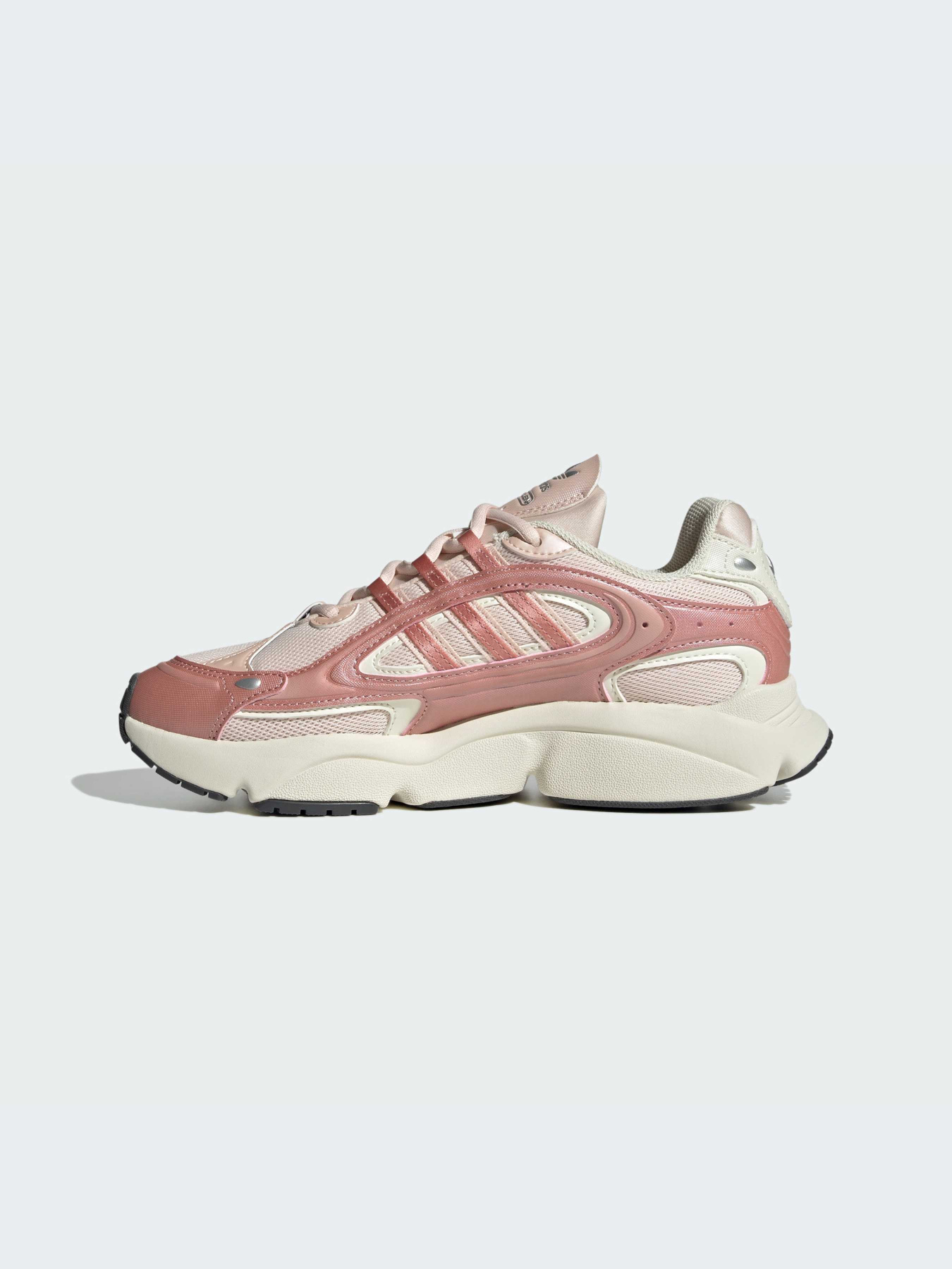 Кроссовки Adidas Ozweego модель JI3087-KZ Кроссовки Adidas Ozweego модель JI3087-KZ Фото