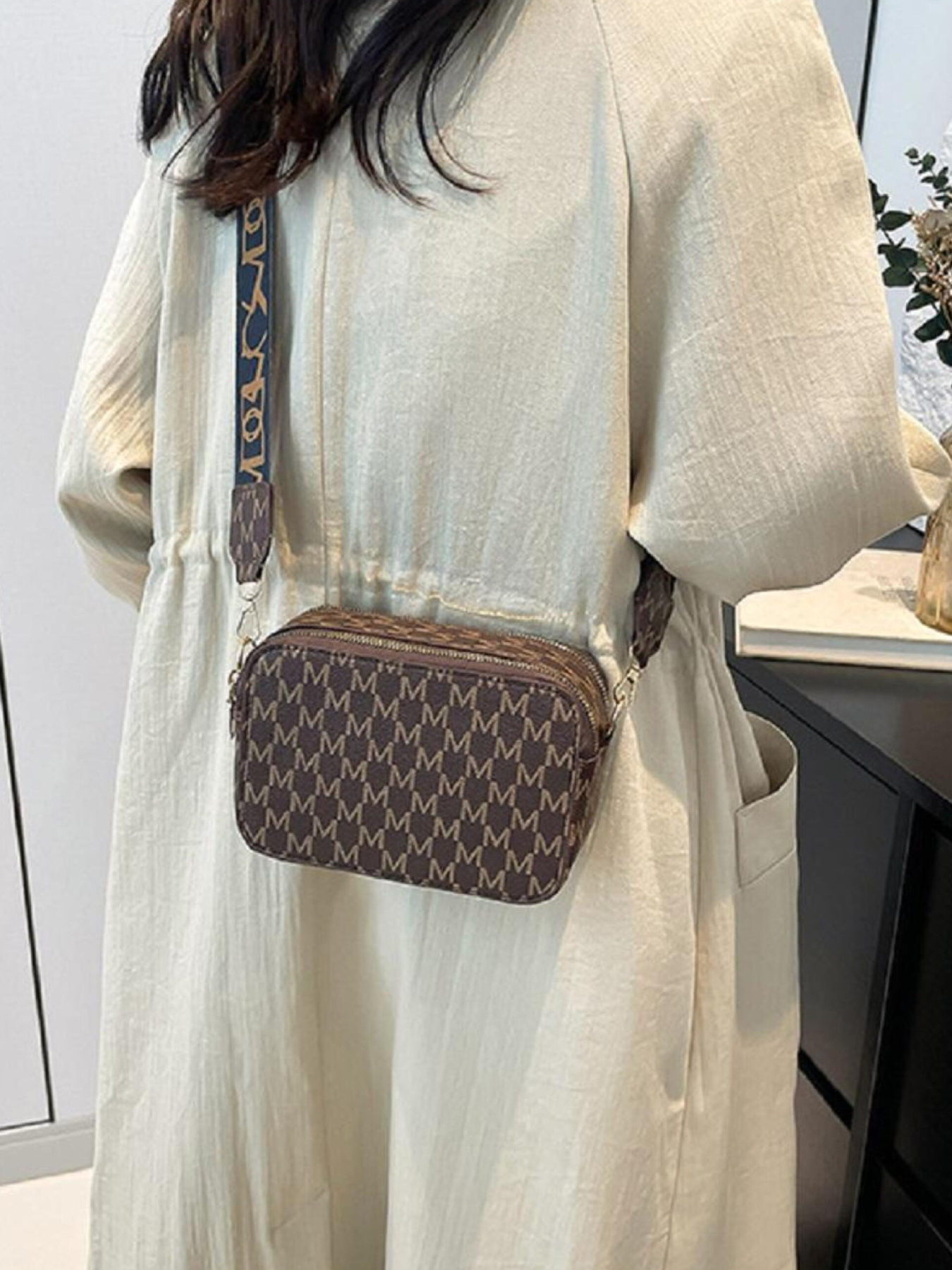 Кросс-боди RoyalBag модель P2-7057DB Фото