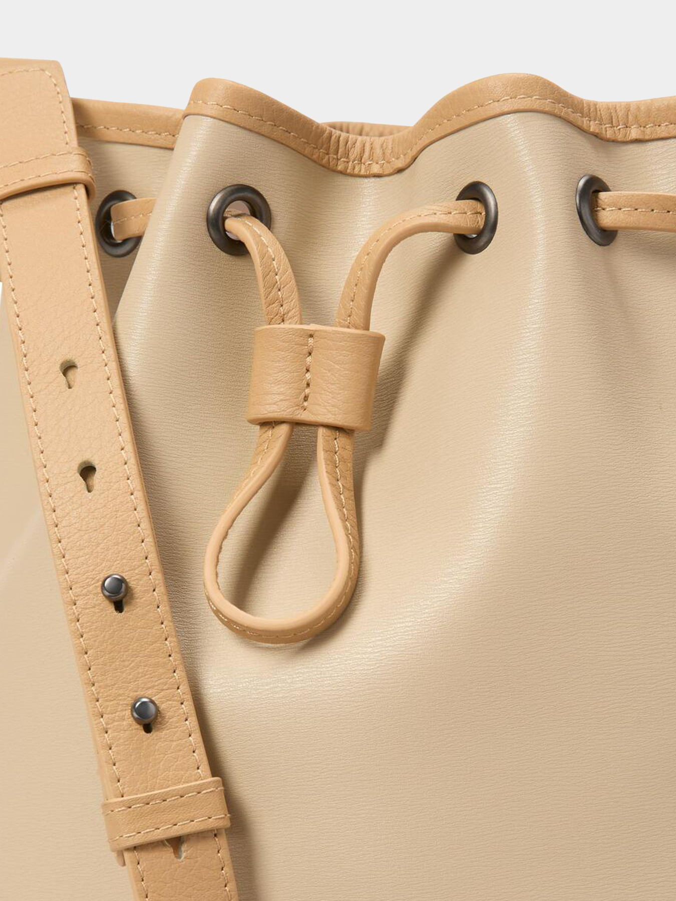 Сумки Timberland модель TB0A674BY94 Фото