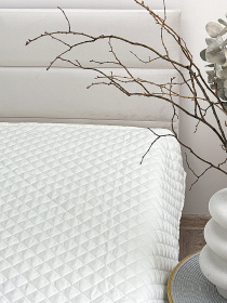 Покрывало декоративное антиаллергенное молочного цвета Cream White Ecotton модель 25175 Фото