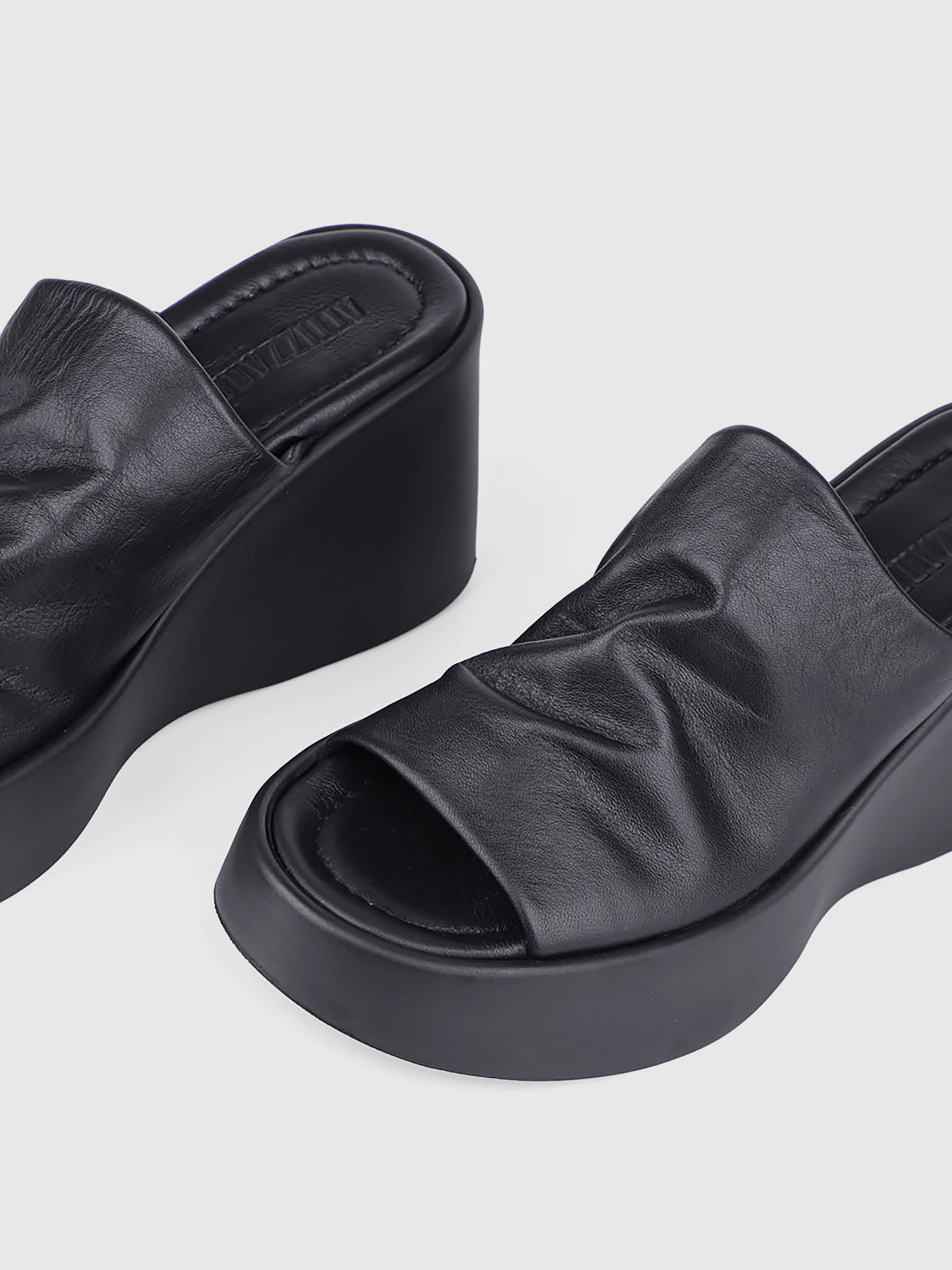 Сабо Attizzare модель 608-3606-827 Фото