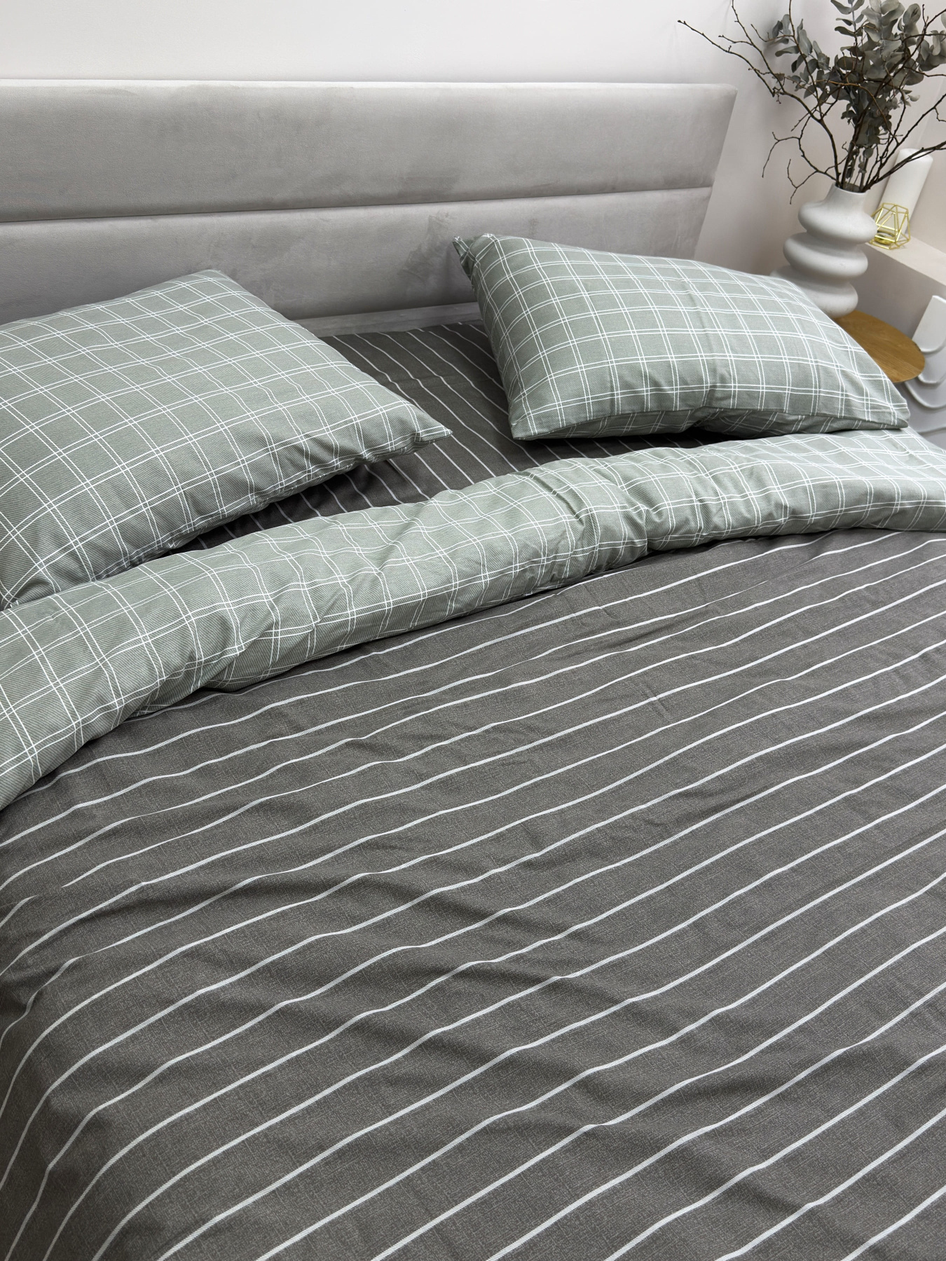 Комплект постельного белья из сатина двусторонний клетка-полоска Grey Ecotton модель 22248 Фото