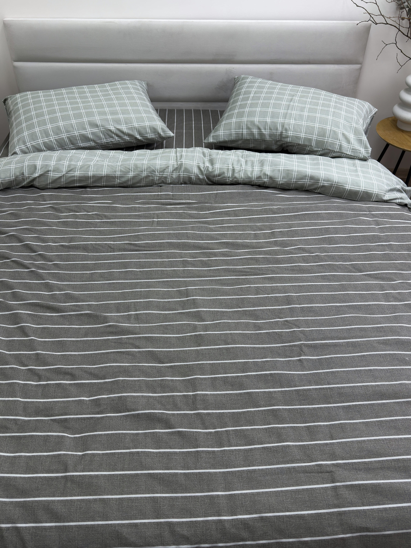 Комплект постельного белья из сатина двусторонний клетка-полоска Grey Ecotton модель 22248 Фото