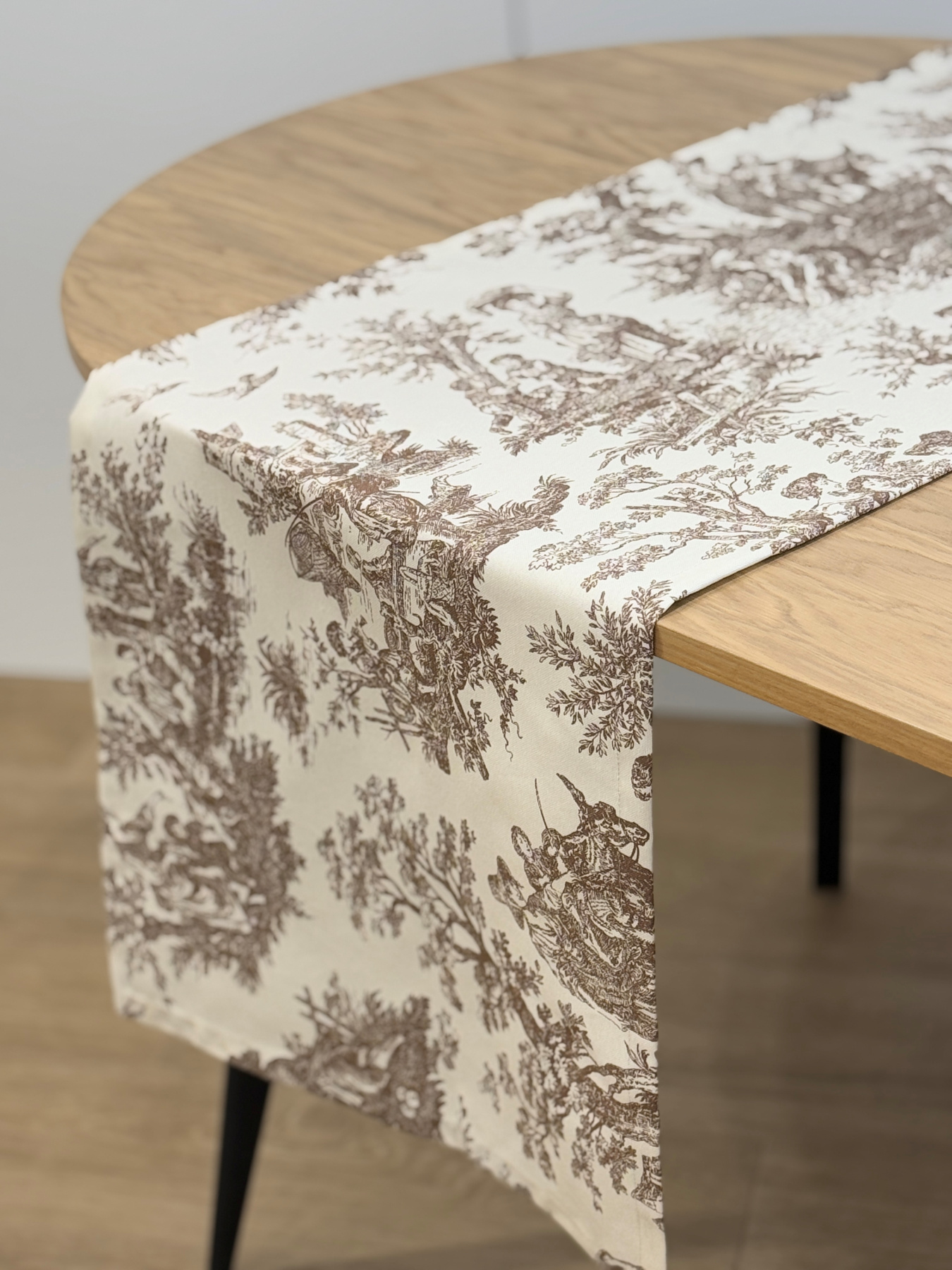 Раннер-дорожка для обеденного стола DUCK водоотталкивающая бежевая Ecotton модель 25004 Фото