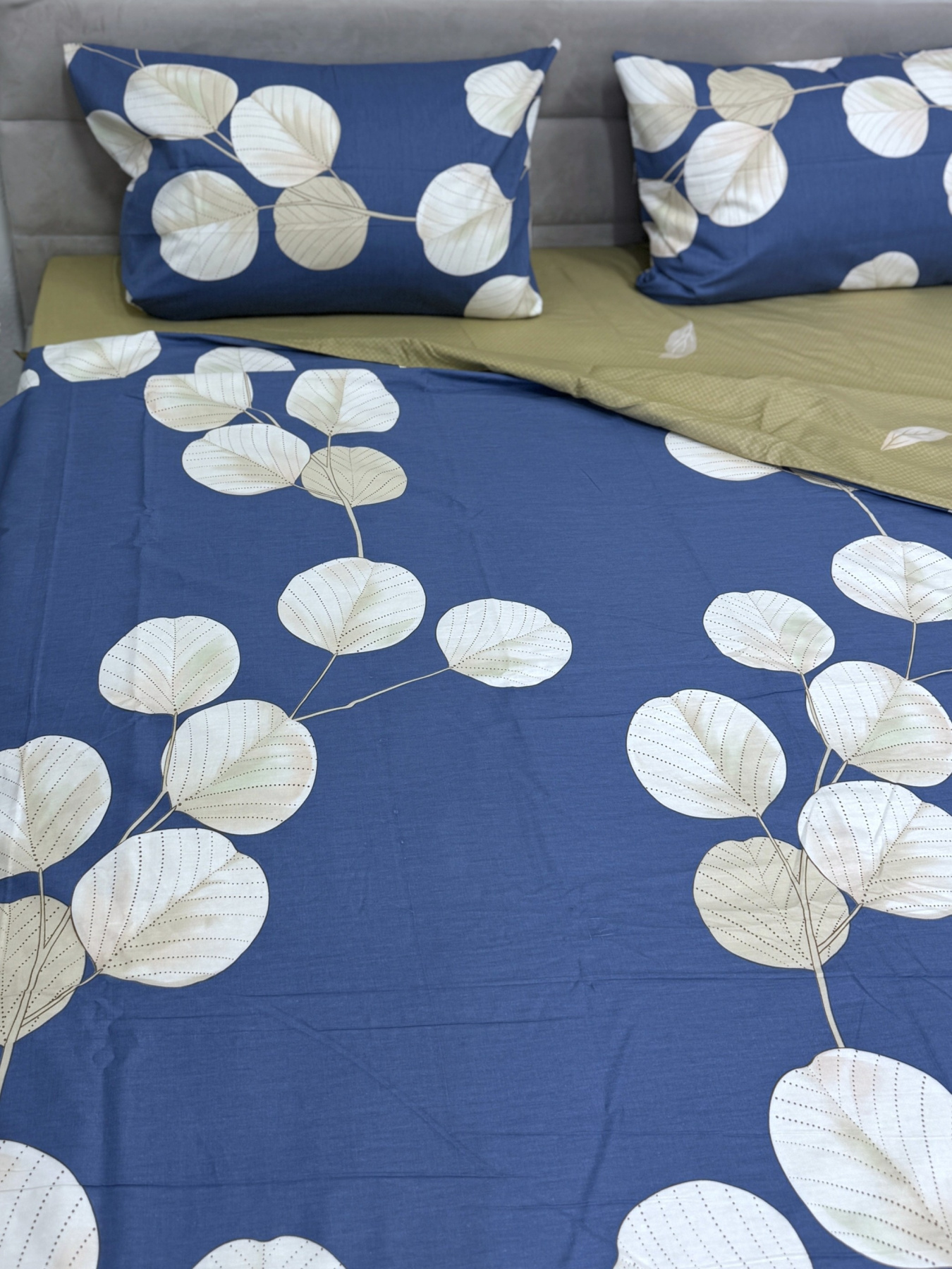 Комплект постільної білизни Листя на синьому синій двосторонній Ecotton модель 23712-21210 Фото