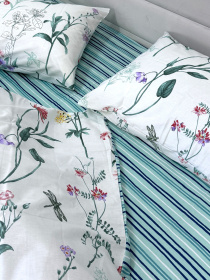 Комплект постільної білизни із сатину з польовими квітами Ecotton модель 24802-24307 Комплект постільної білизни із сатину з польовими квітами Ecotton модель 24802-24307 Фото