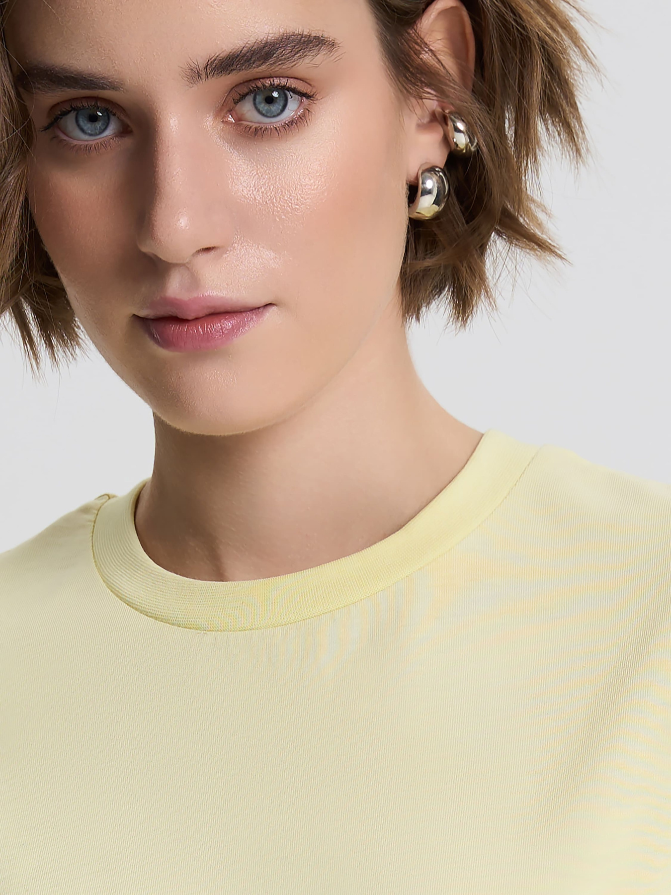 Футболка Роза модель 231107_yellow Фото