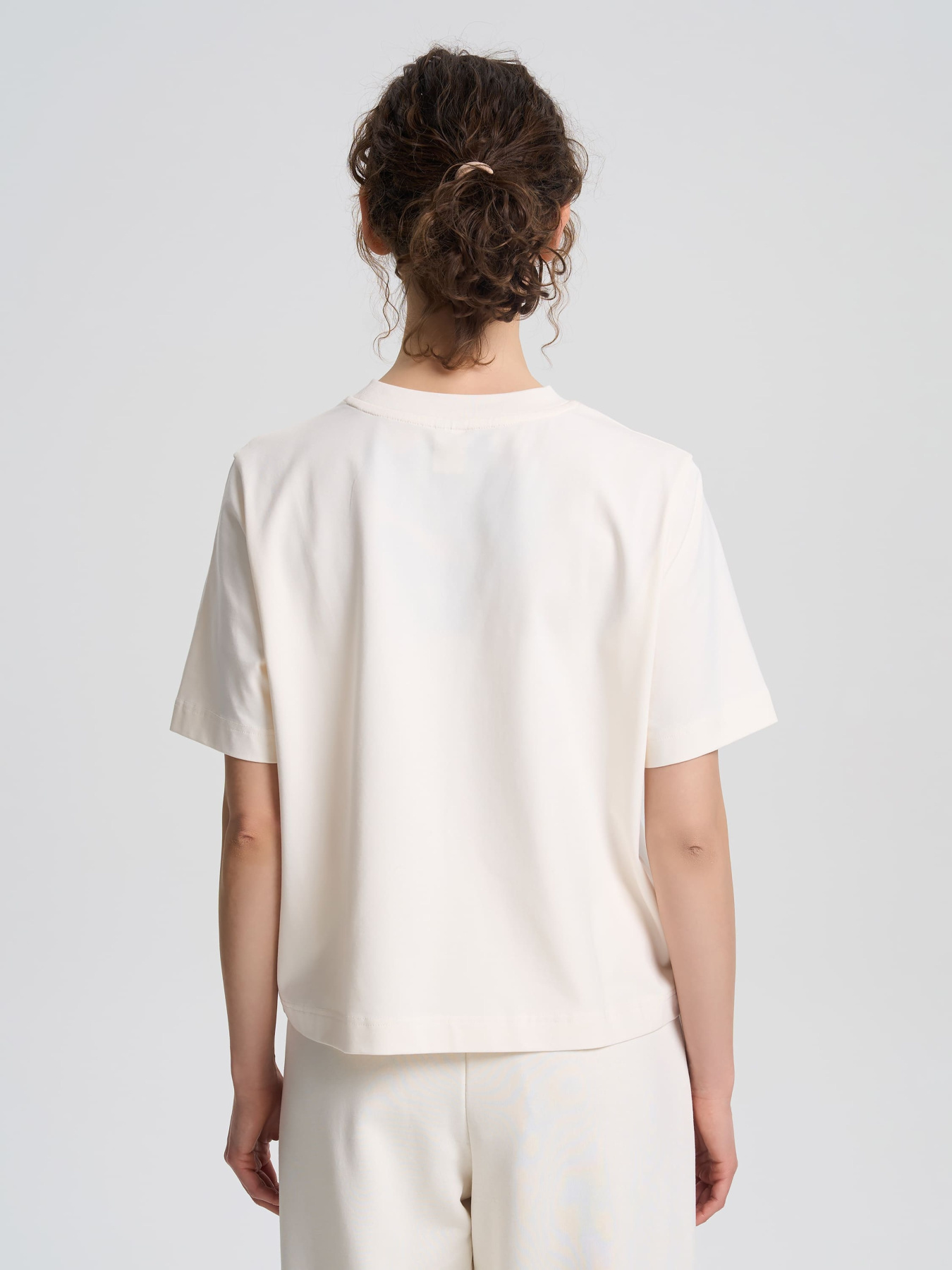 Футболка Роза модель 240604_gardenia Фото