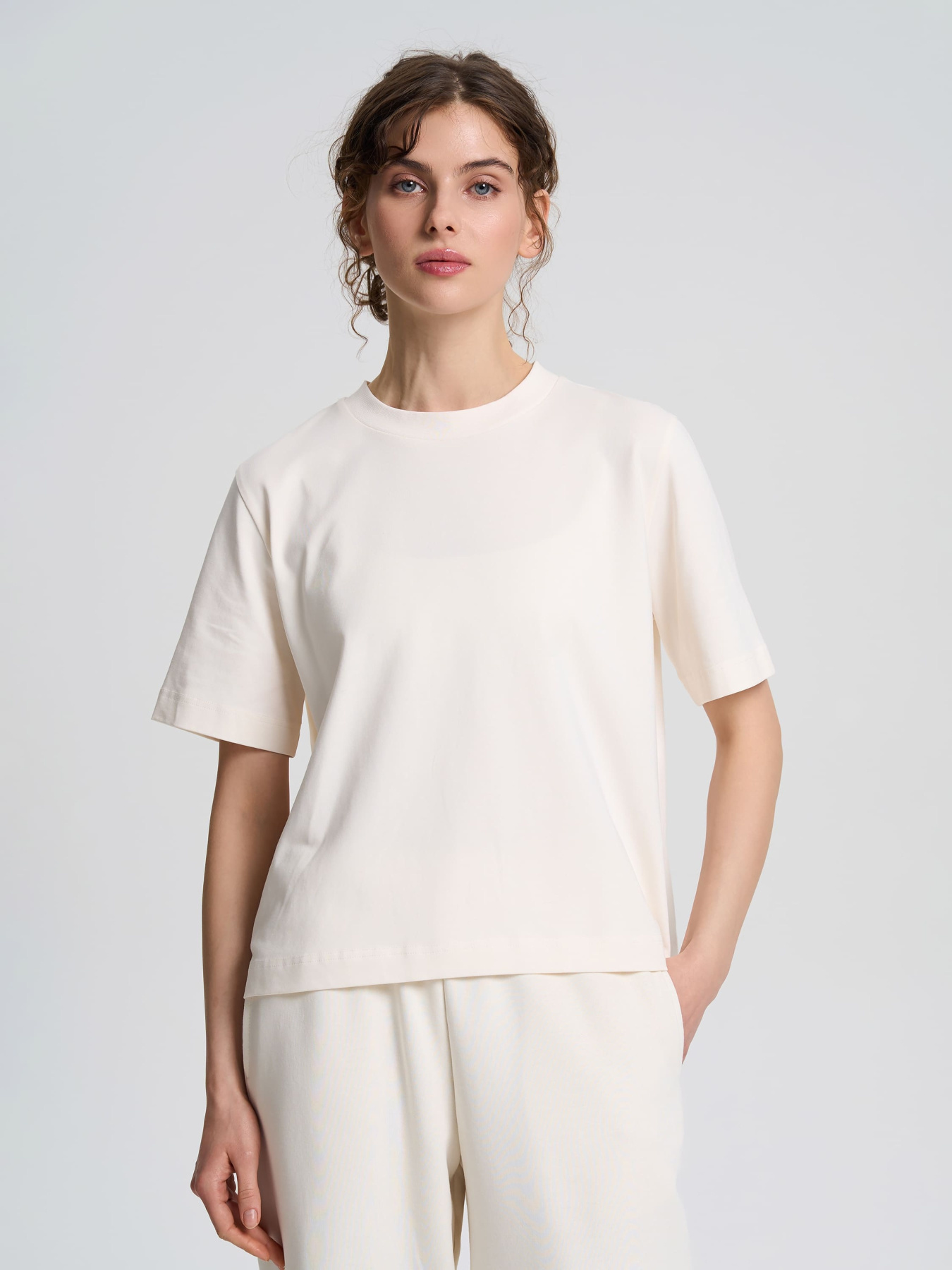 Футболка Роза модель 240604_gardenia Фото