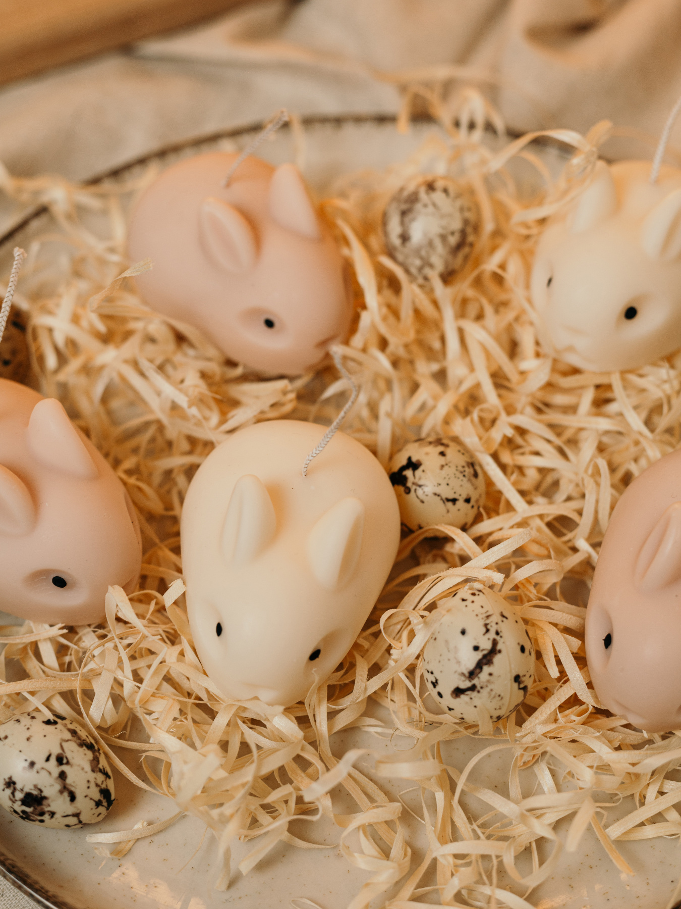 Аромасвечка "Кролик", аромат - "Банановый хлеб", из натурального оливкового воска Candle Design модель 140.2007 Фото