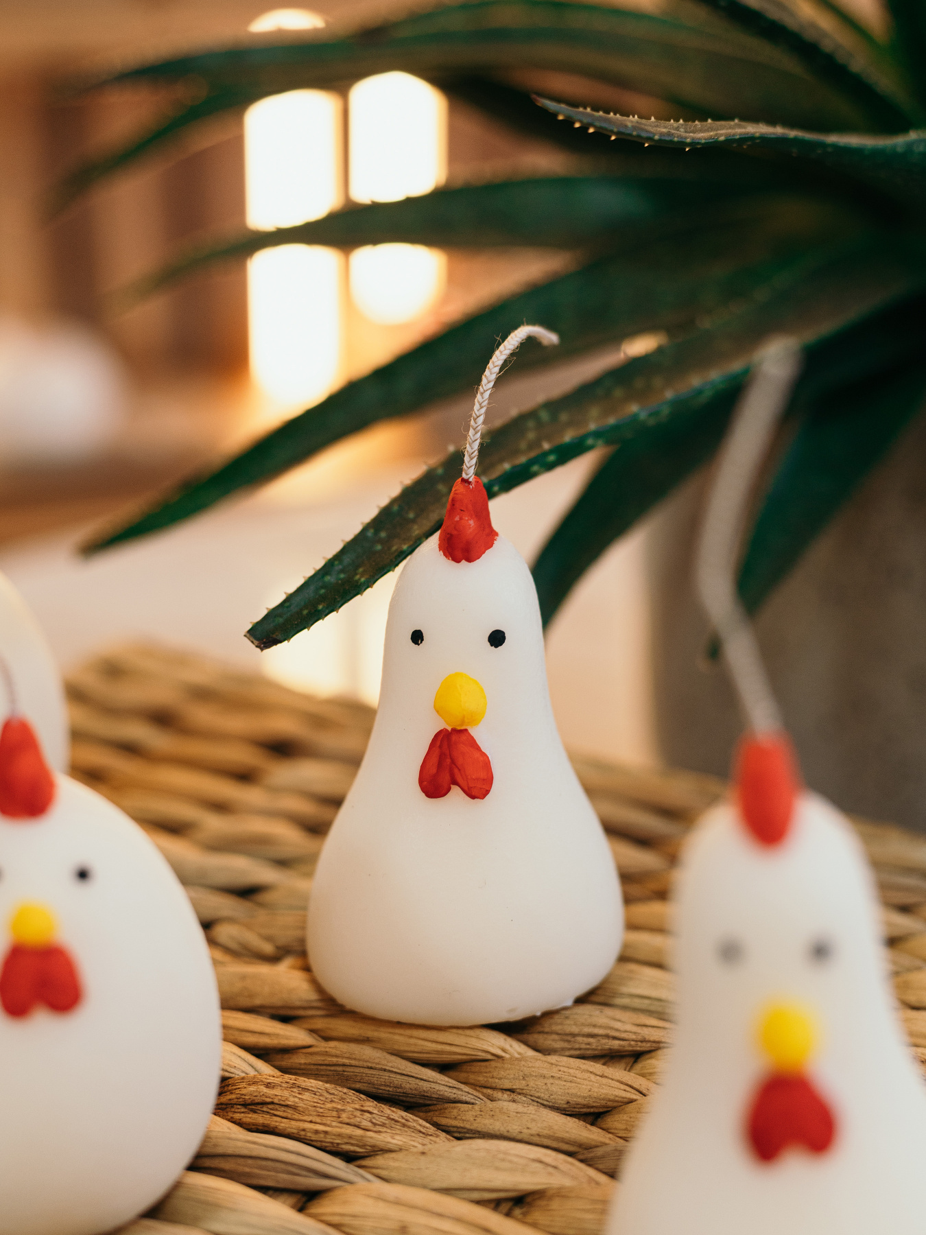 Ароматическая свеча "Петушок", аромат - "Бренди-груша", из натурального оливкового воска Candle Design модель 140.2021 Фото