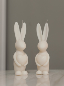 Аромасвічка "Заєць любові", аромат - "Ожина & шампанське", натуральний бджолиний віск Candle Design модель 140.2010 Фото