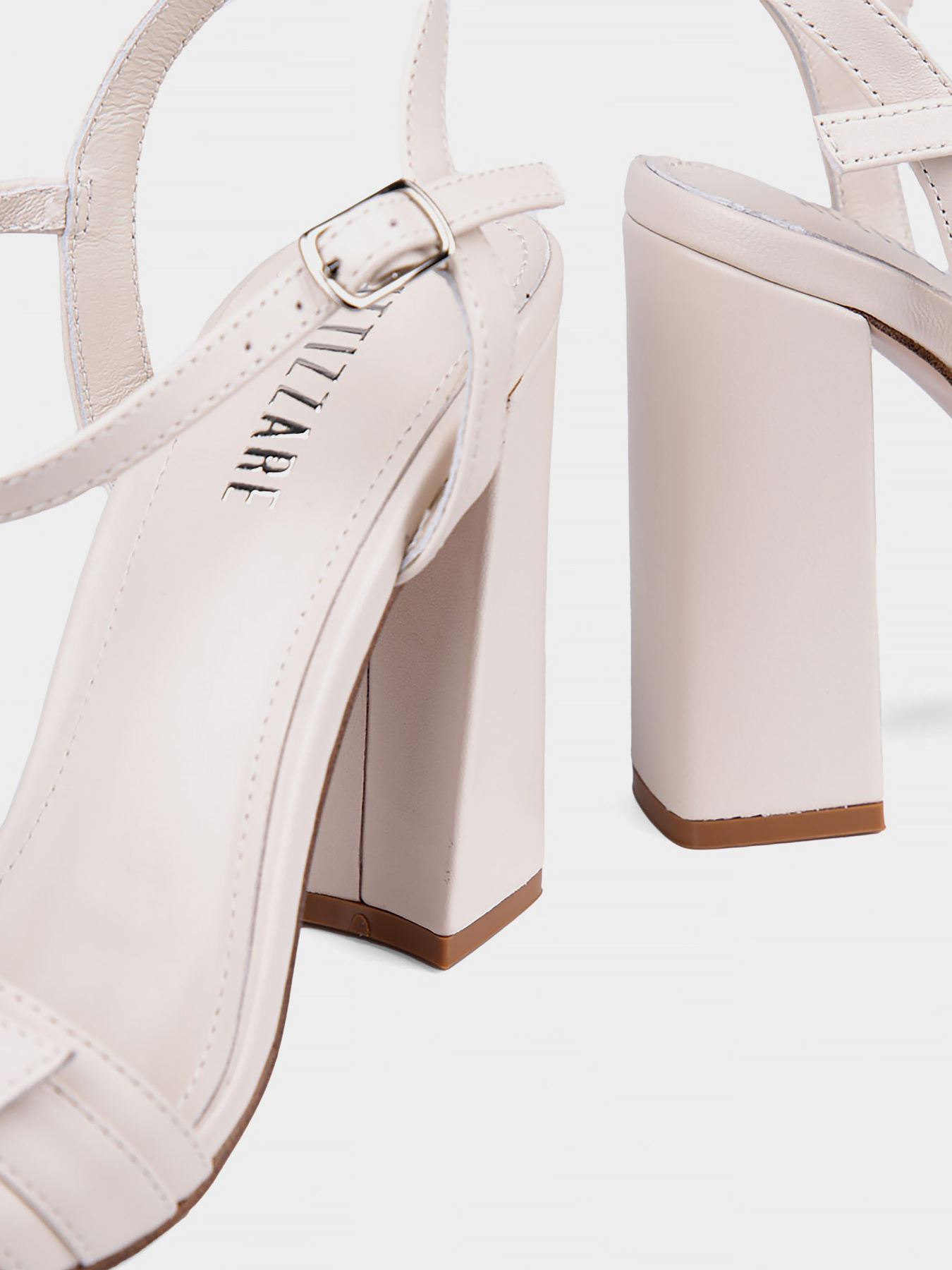 Босоножки Attizzare модель CT06-33 Фото