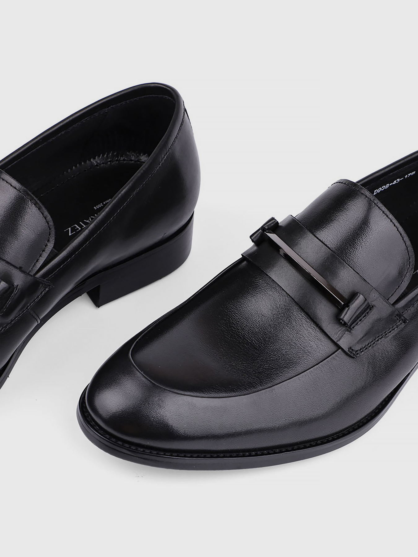 Лофери Miguel Miratez модель D938-43-178 Фото