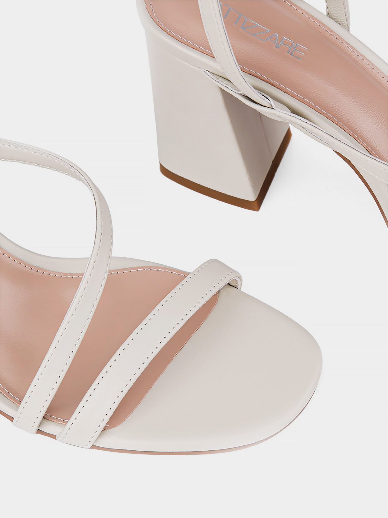 Босоніжки Attizzare модель JR660-70 Фото