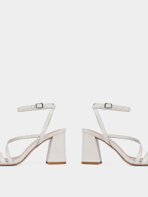 Босоніжки Attizzare модель JR660-70 Фото