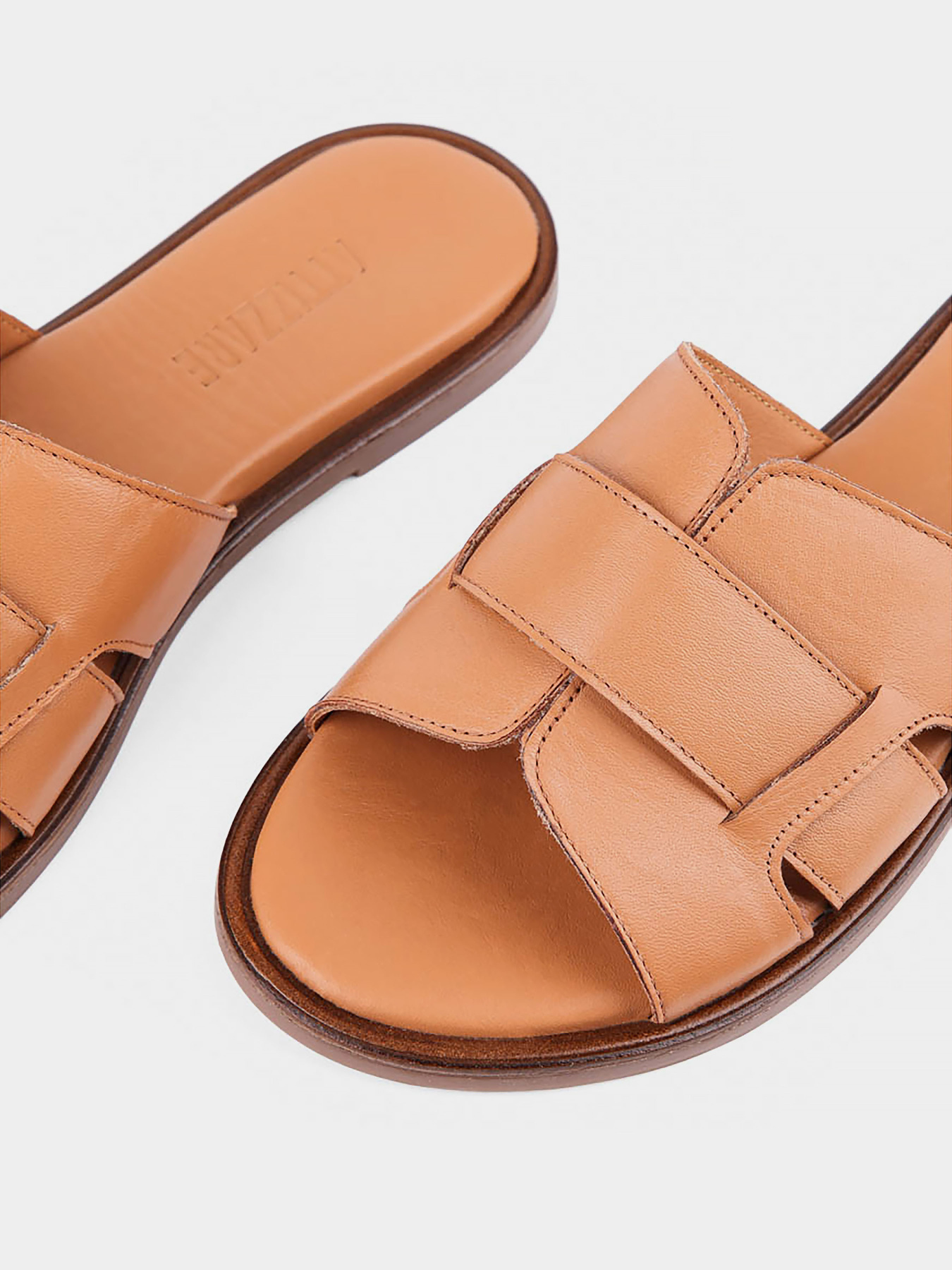 Шлепанцы Attizzare модель 976S Фото