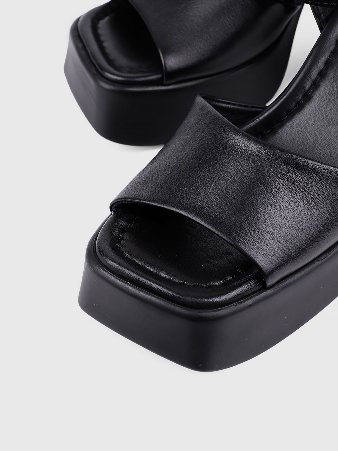 Босоножки Attizzare модель 602-636-M5-DВЛ24 Фото