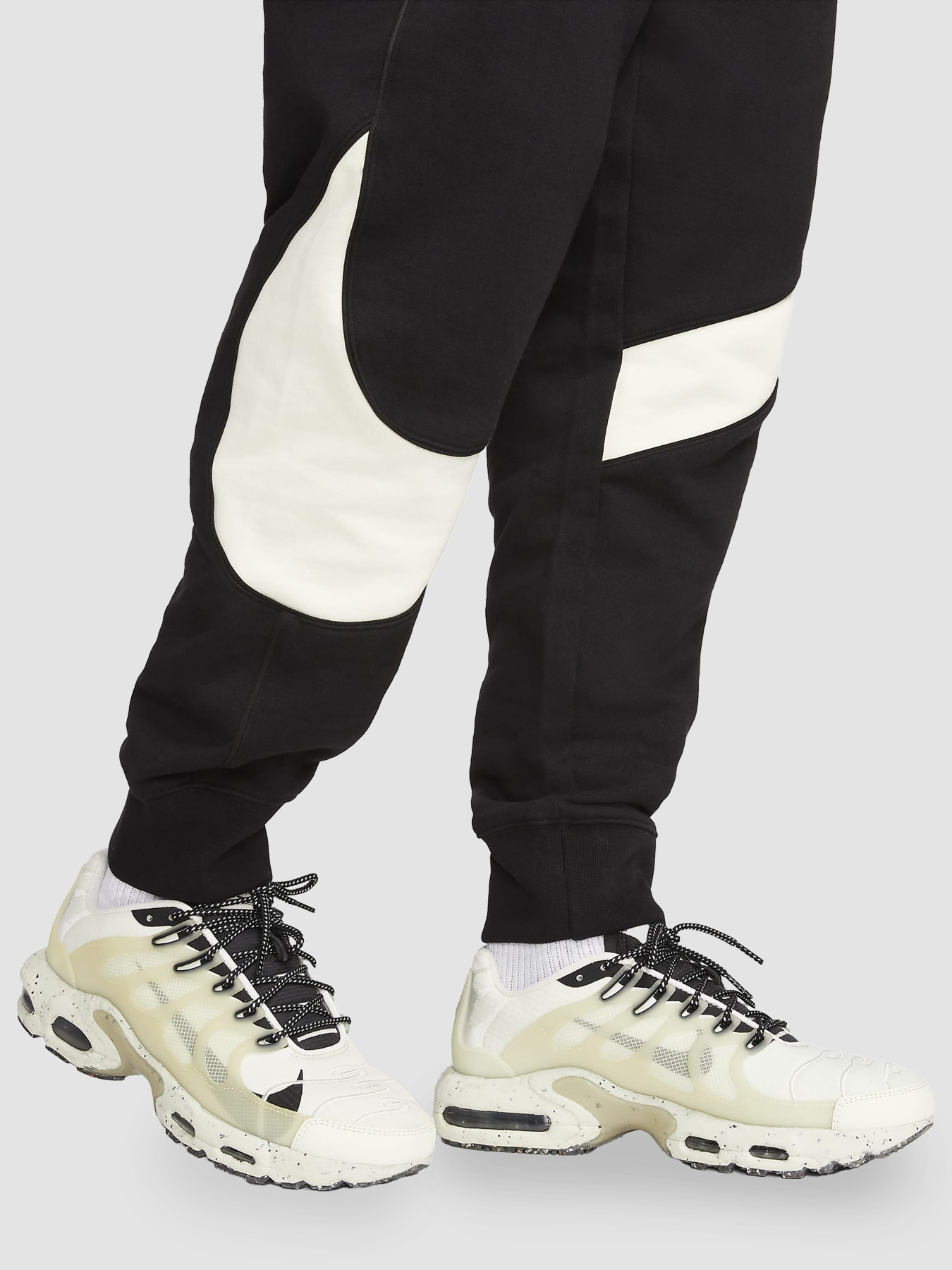 Джогери NIKE Swoosh Fleece Trousers модель DX0564-013 Фото