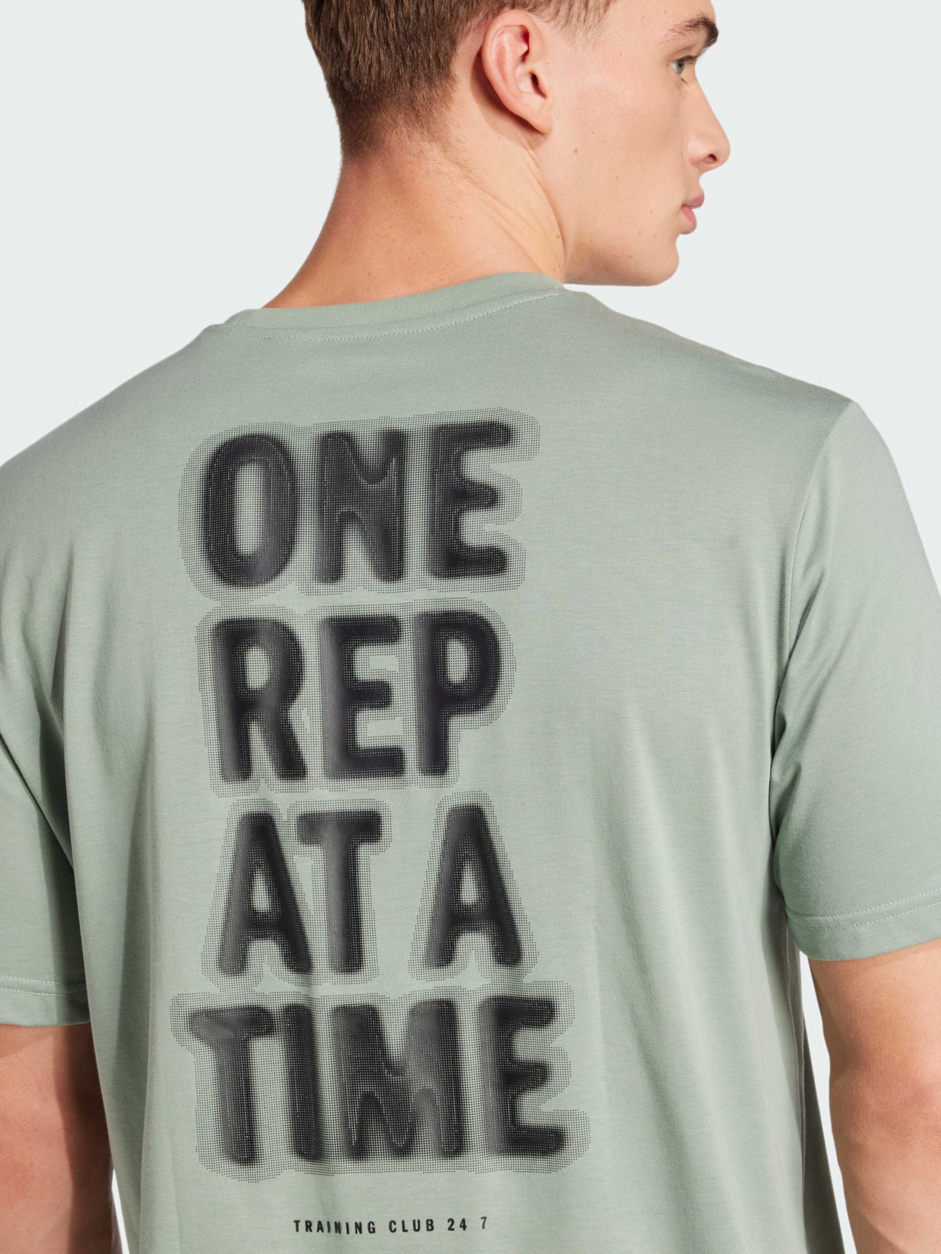 Футболка спортивная Adidas модель JD8234 Фото