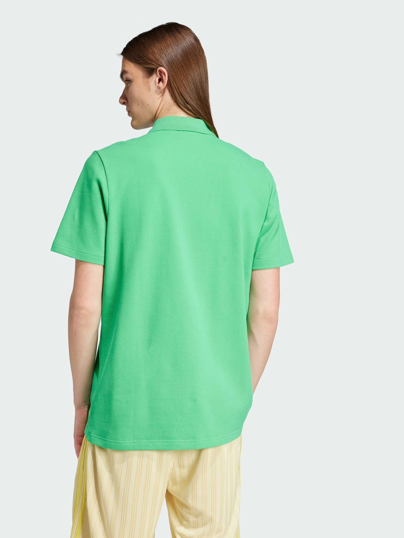 Футболка Adidas Graphics модель JP4435 Фото