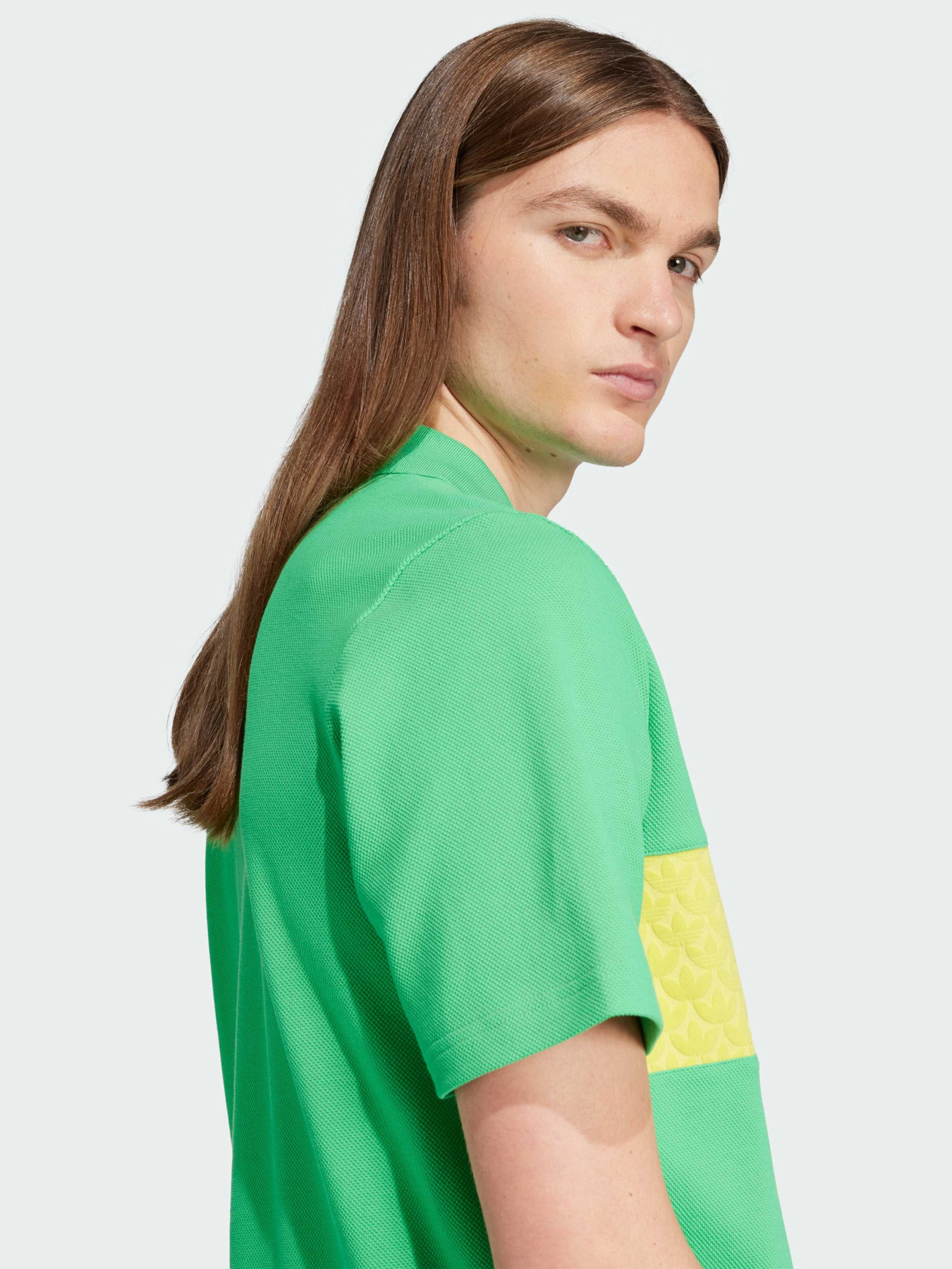 Футболка Adidas Graphics модель JP4435 Фото