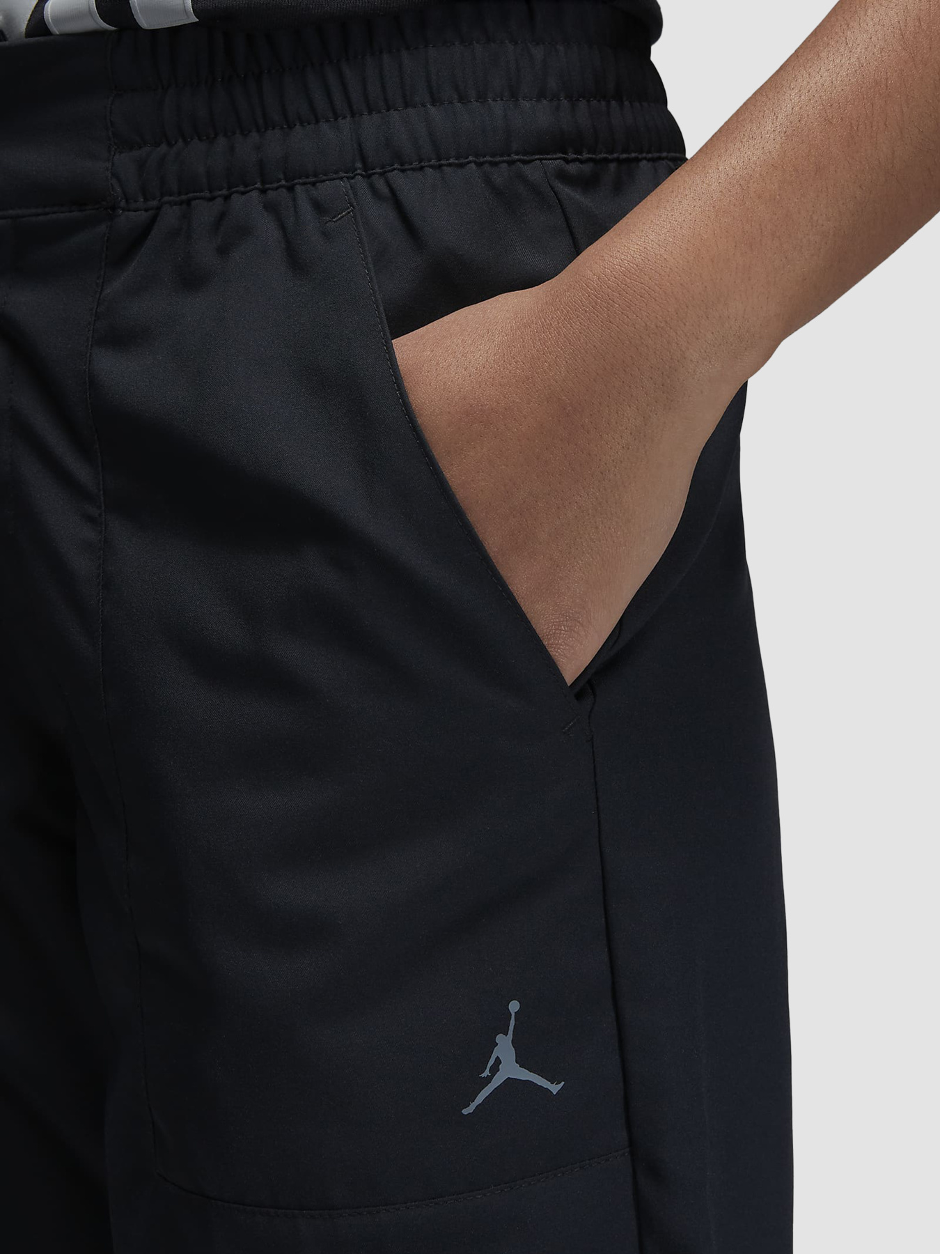 Джогери NIKE Woven Trousers модель DZ3375-010 Фото